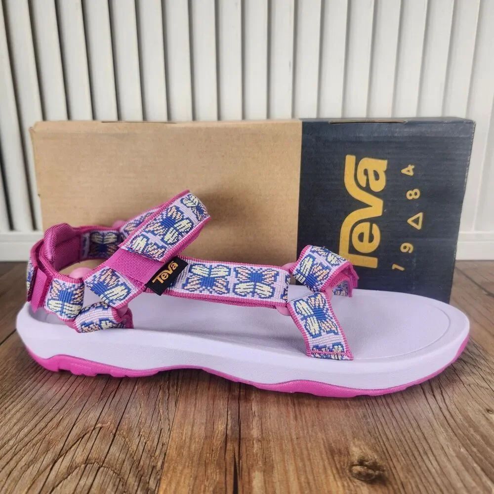 Teva Hurricane XLT 2 Youth Size 6 Kids Pink Purple Butterfly Adjustable Sandals